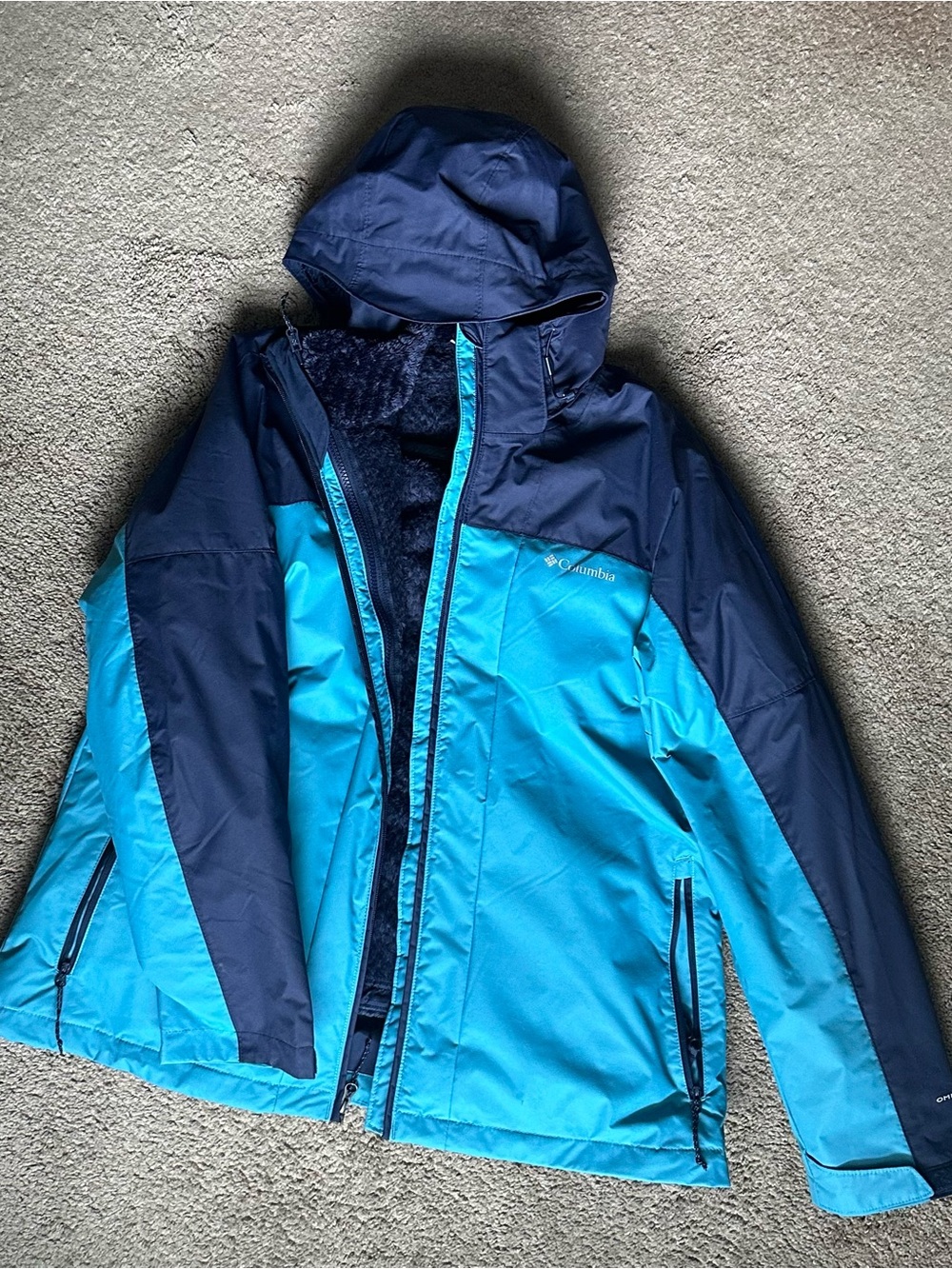 Columbia Women's Interchange Blue Two-Tone 3-in-1 Hooded Waterproof Jacket